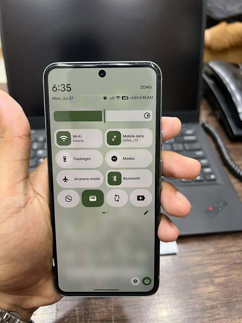 Google Pixel 8 7