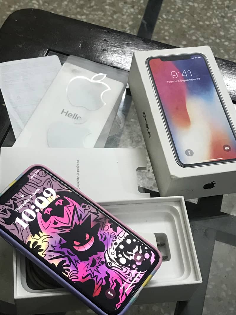 Apple iPhone X 11