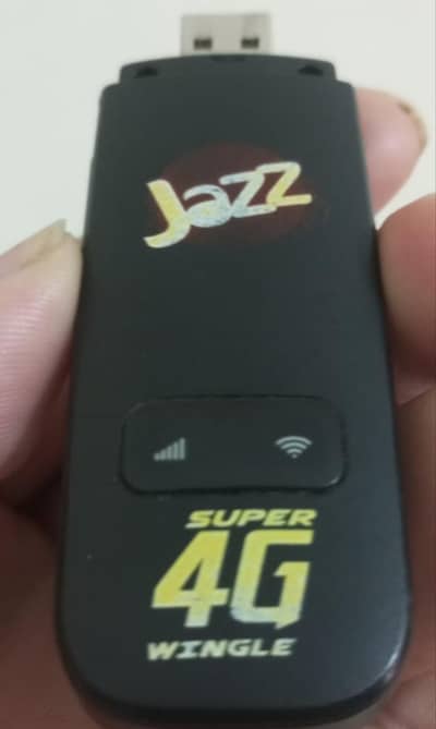 JAZZ SUPER 4 G WIFI WINGLE. ALL NETWORK UNLOCKED. BEST INTERNET SPEED.