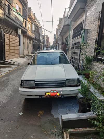 Toyota Corona 1985
