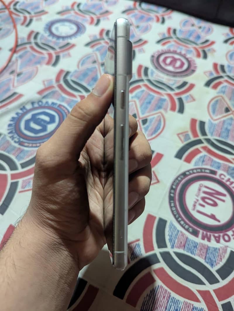 Google Pixel 7 2