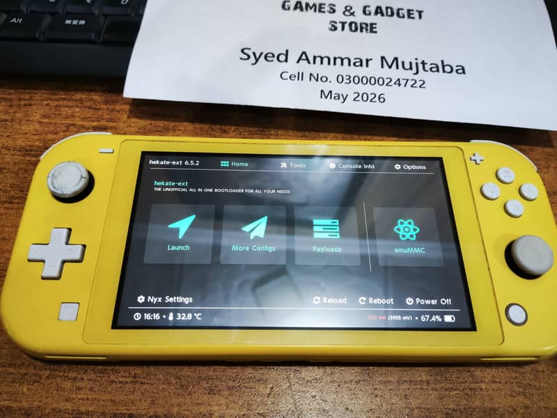 Nintendo Switch Lite - Jailbroken - 64GB - 7/10 Condition - COD 13