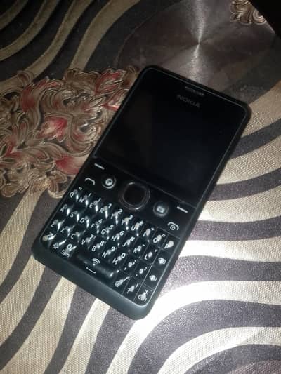 Nokia Asha 210