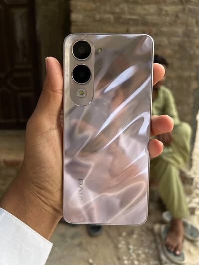 Vivo Y04