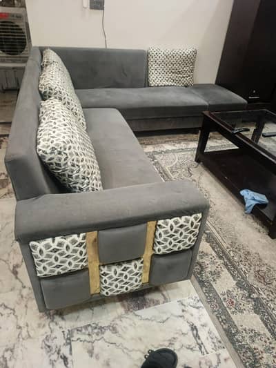 7 Seater  Sofa( L- Shape) For Sale