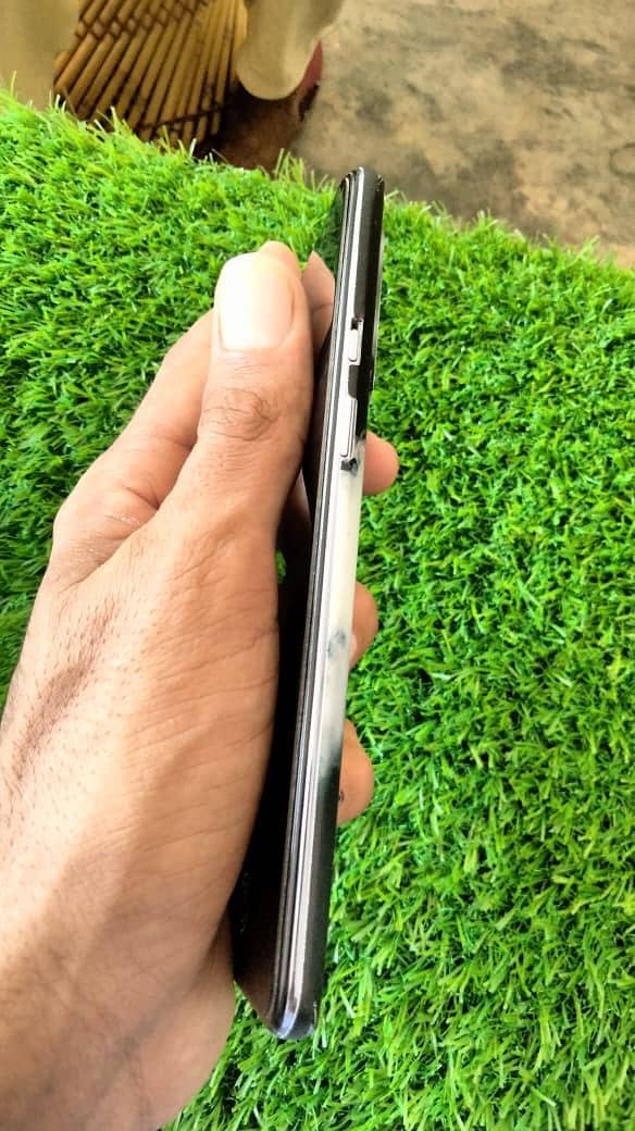 One Plus 9 7