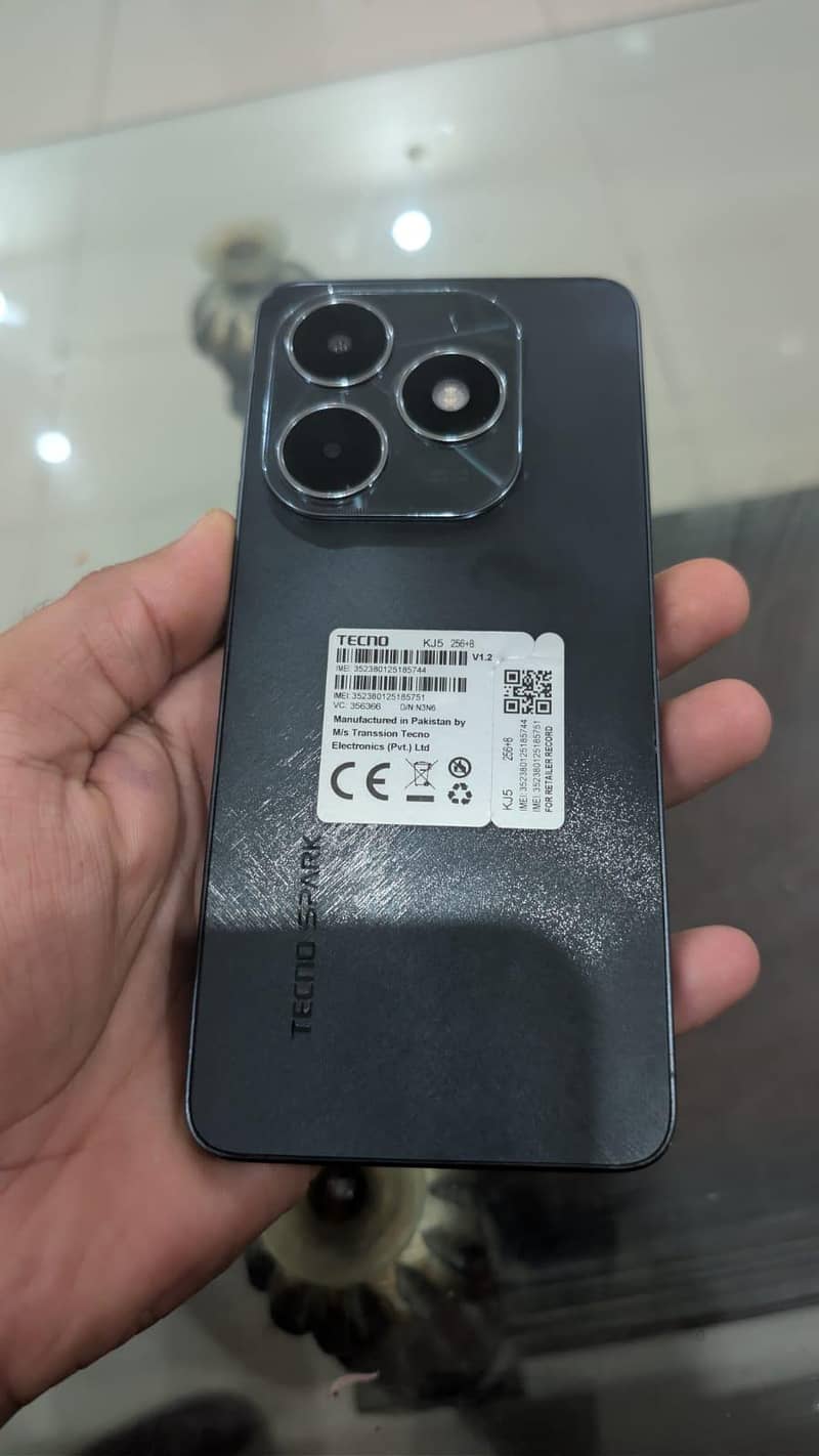 Tecno Spark 20C 2