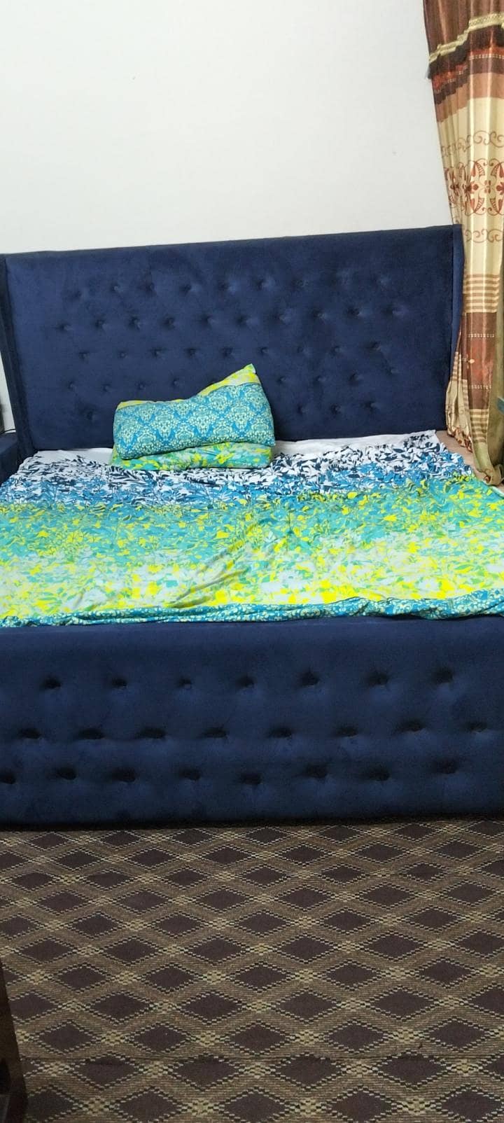 bed . side table . dressing 2