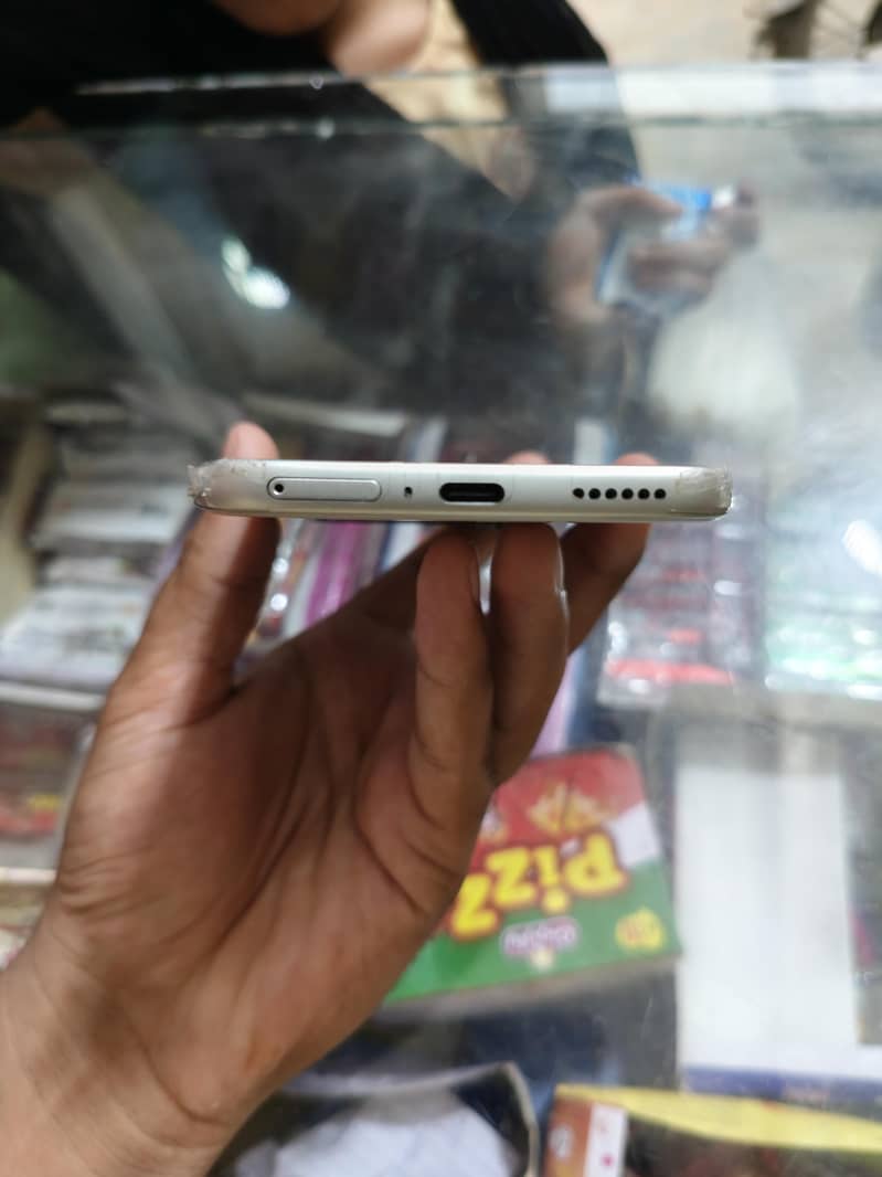 note edge 8 256 0