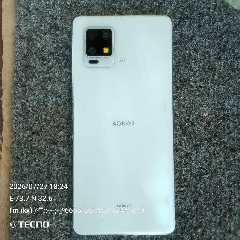 Aquos zero 6 0