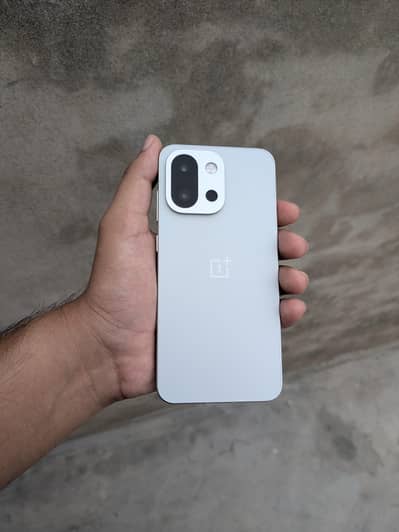 OnePlus 13t
