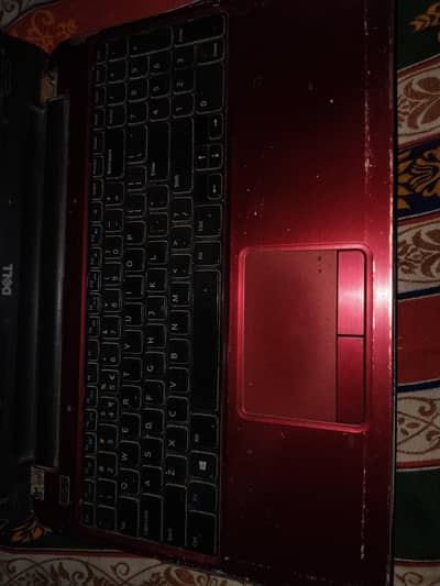 Dell Laptop 8gb /750gb