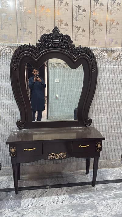 dressing tabel for sale