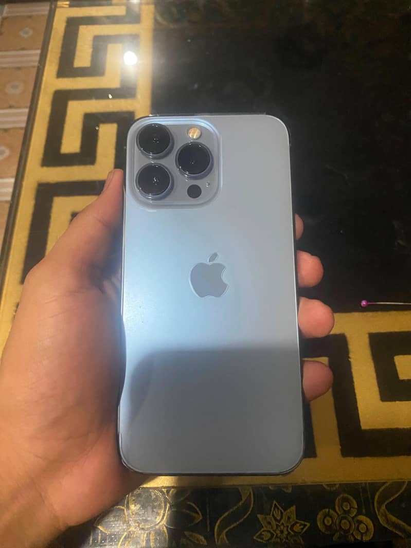 Apple iPhone 13 Pro 0