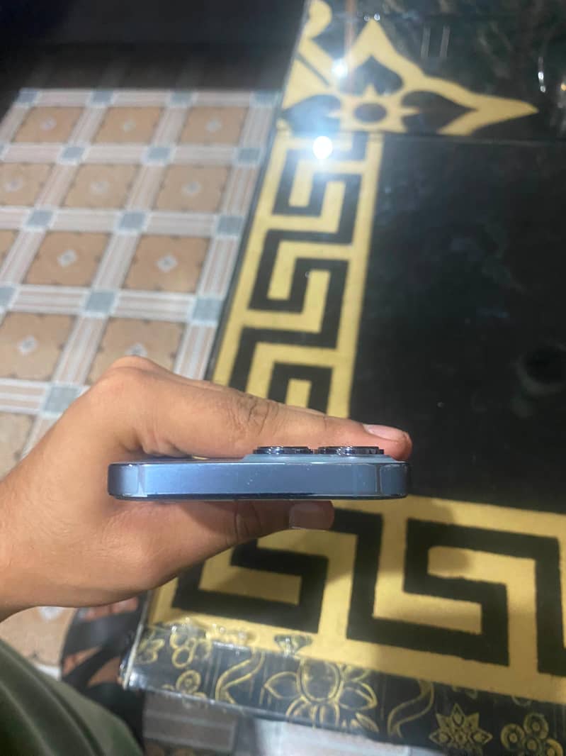 Apple iPhone 13 Pro 6