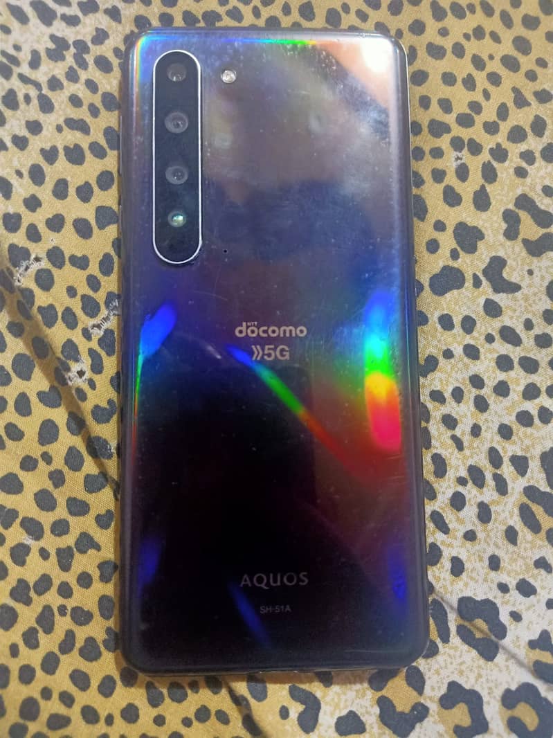 Sharp Aquos R5G 2