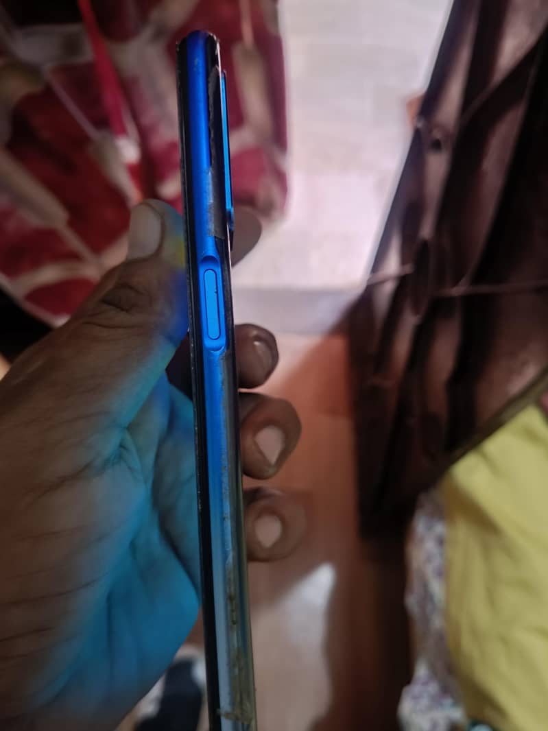 OPPO A54 0