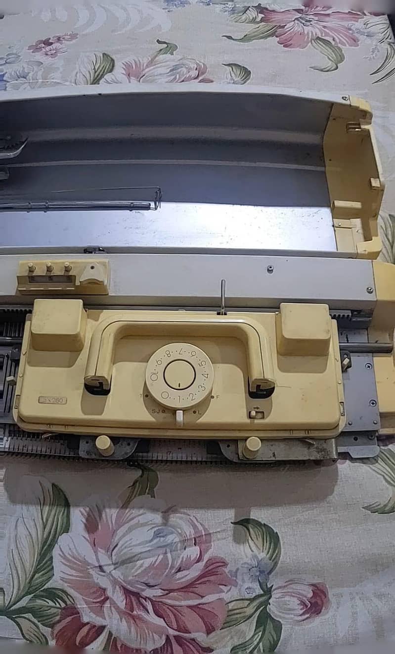 kinitting machine 3