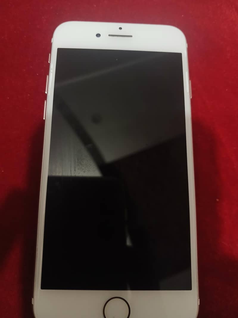 Apple iPhone 7 1