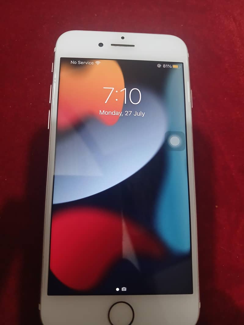 Apple iPhone 7 2