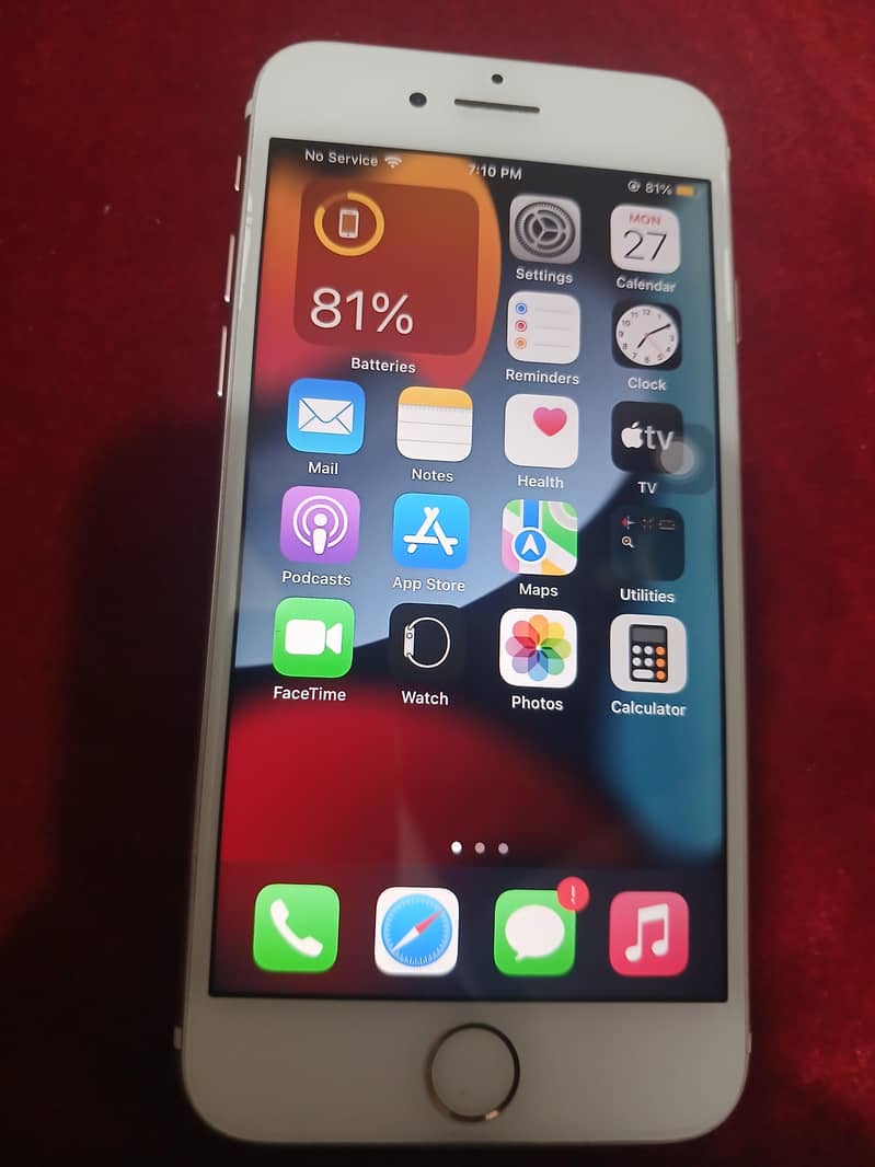 Apple iPhone 7 3