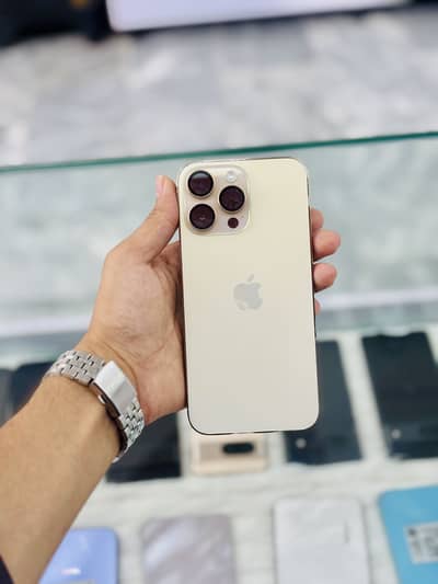 iPhone 14 Pro Max 