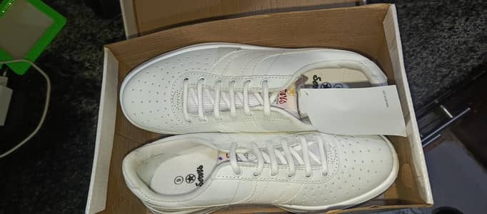 Service Jogger Shoes No 9