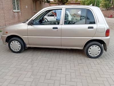 Daihatsu Cuore 2003