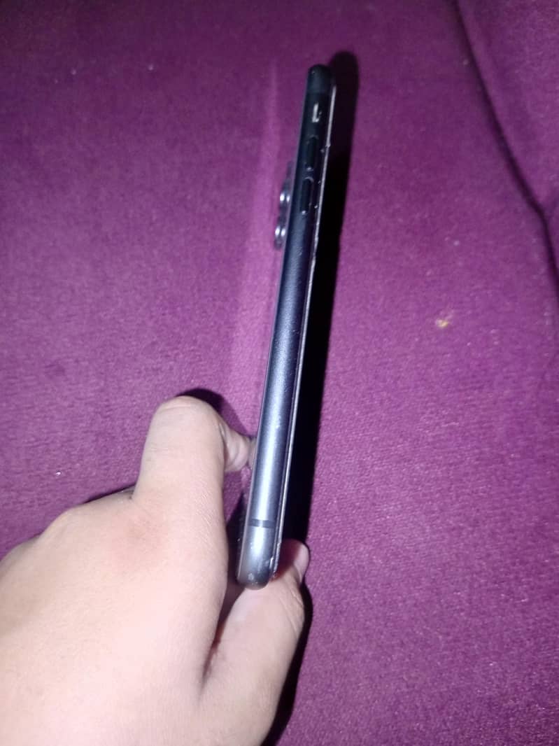 iphone 11 3
