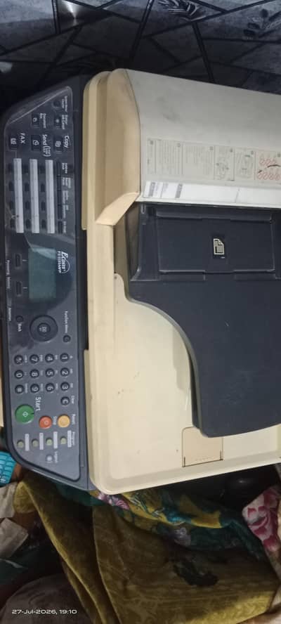 Kyocera Printer 3 in 1 along with the stabilizer