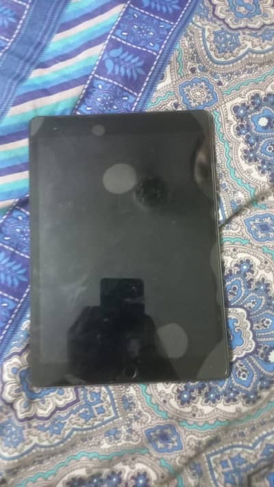 Apple 9th gn 64gb