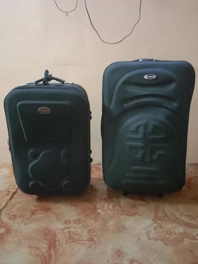 luggage for sale slightly used but new with wheel