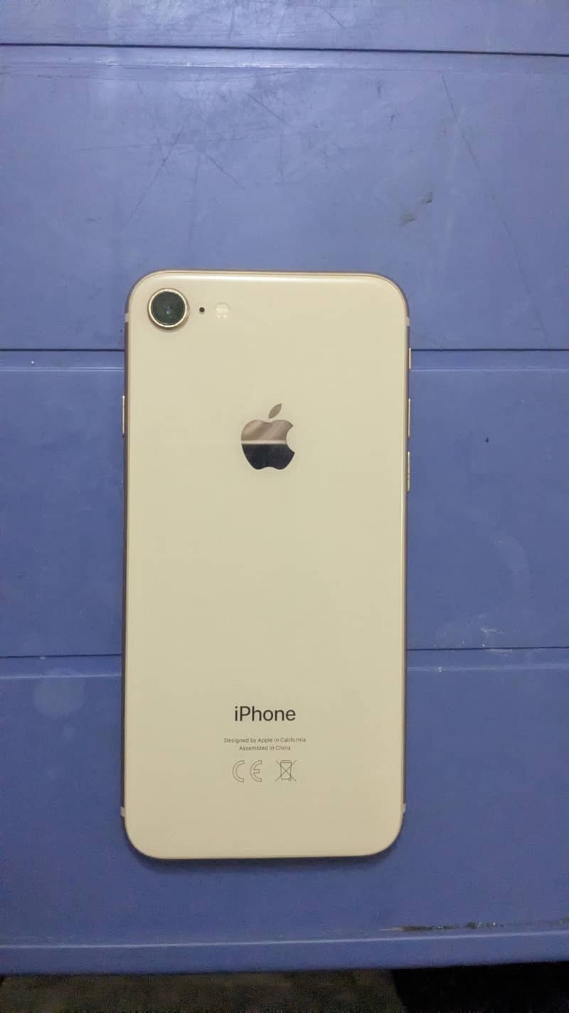 Apple iPhone 8 3