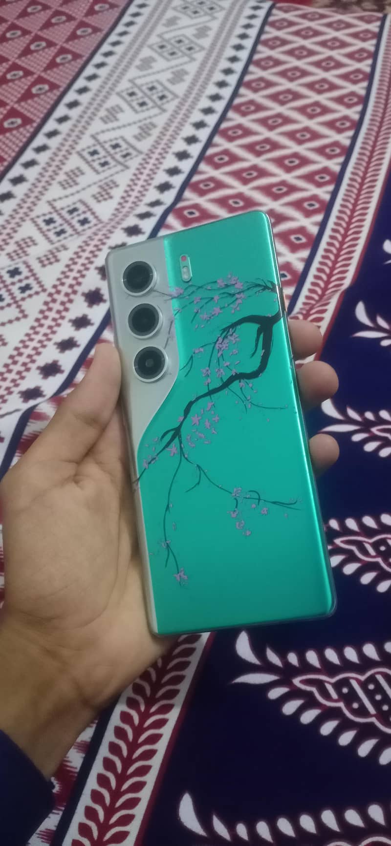 Tecno CAMON 40 Pro 0