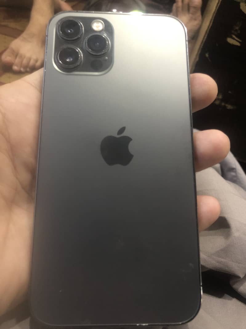 iPhone 12 Pro 0