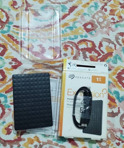 Seagate 1 TB Expansion Portable Drive