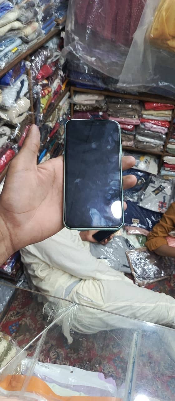 Apple iPhone 11 1