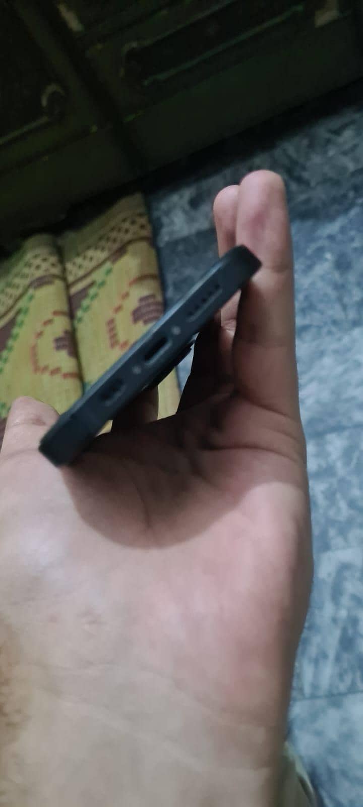 Apple iPhone 14 3