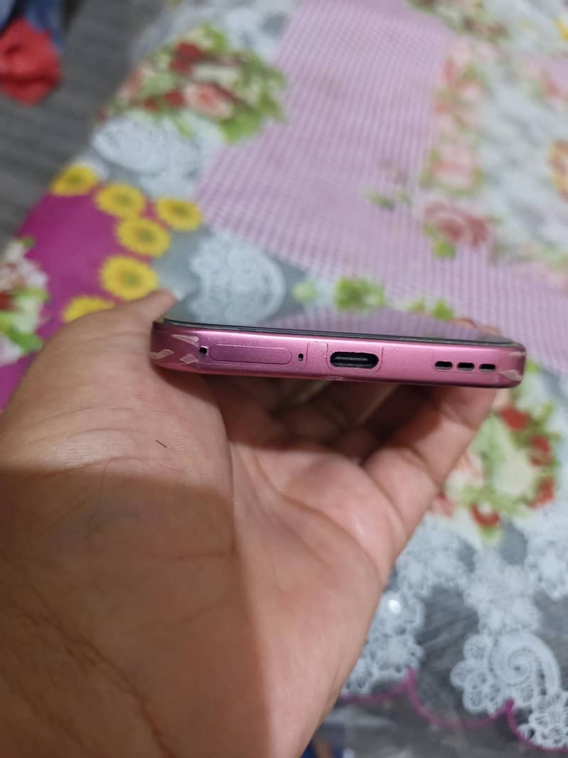 oppo a6 pro 0