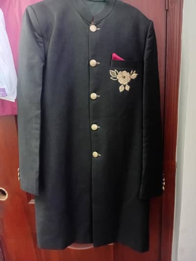 men groom sherwani