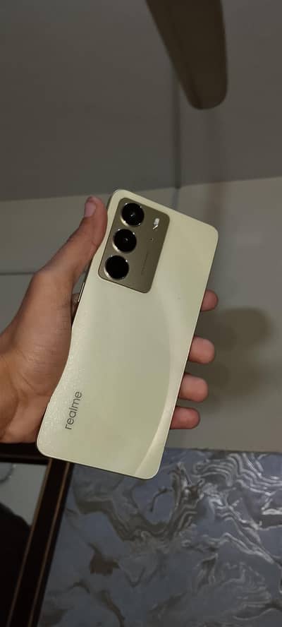 Realme C75