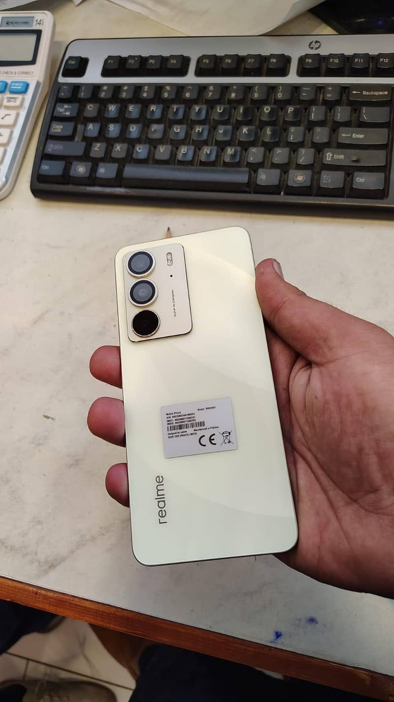 Realme C75 3