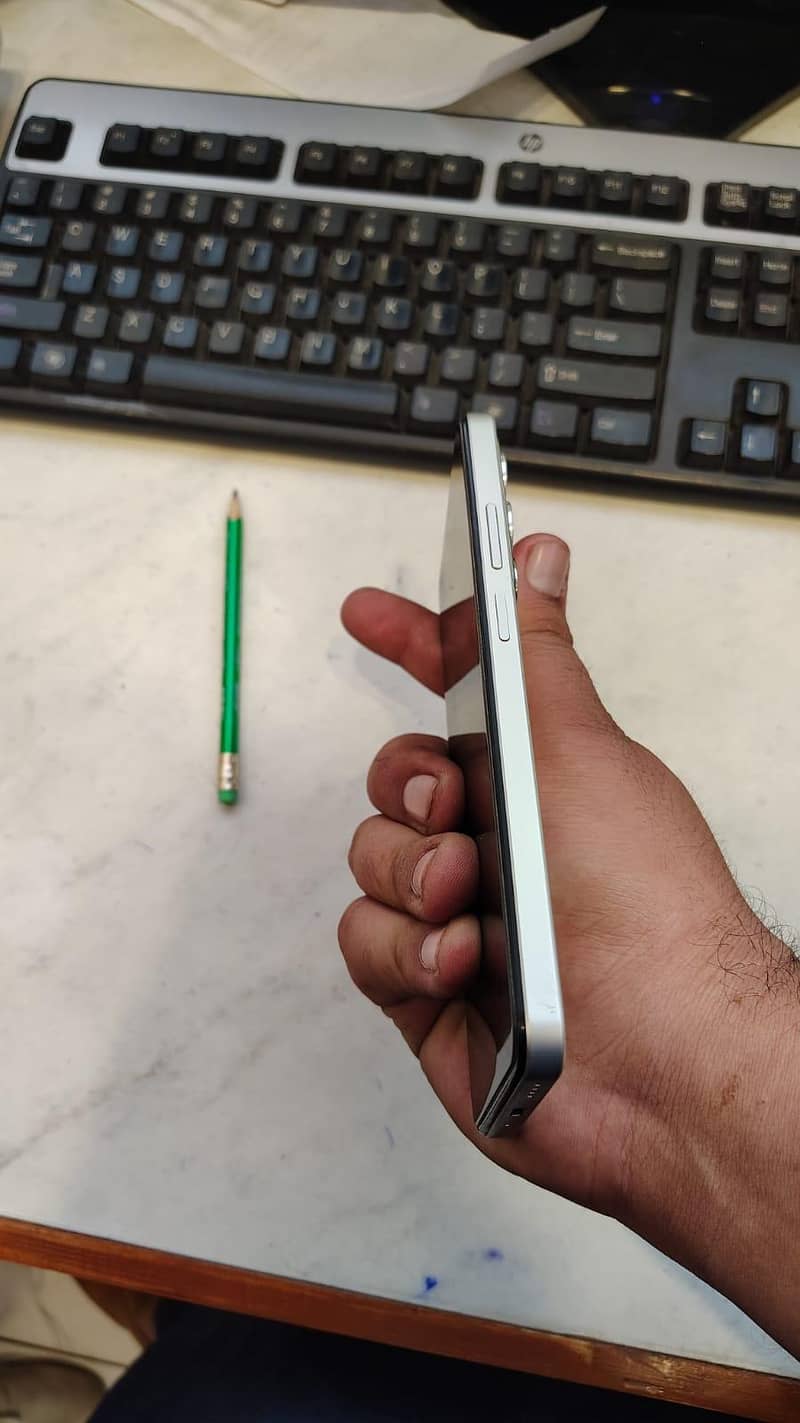 Realme C75 5