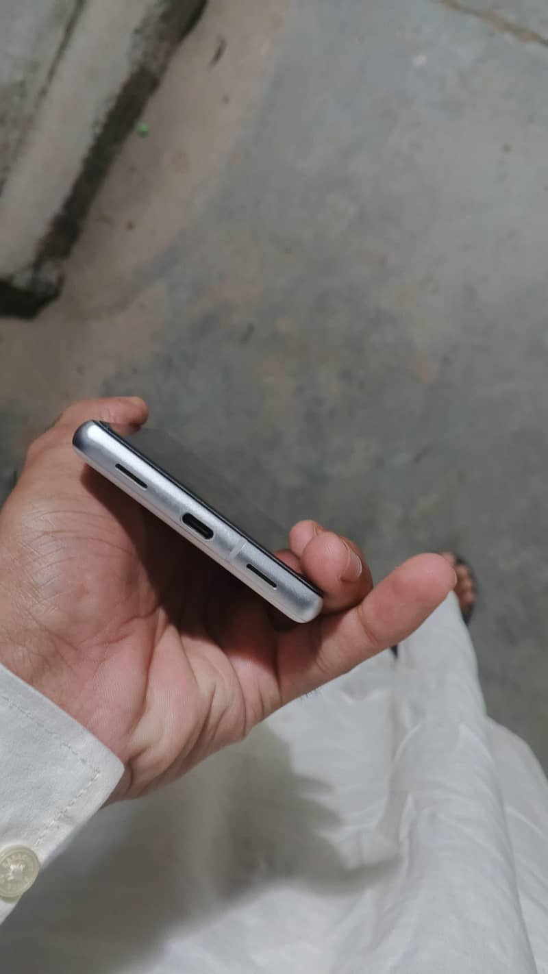 Google Pixel 7a 1