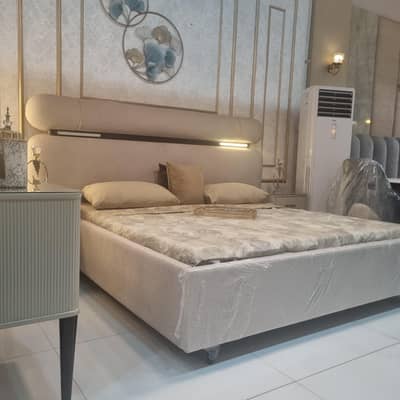 Ultra modern Cushion bed set