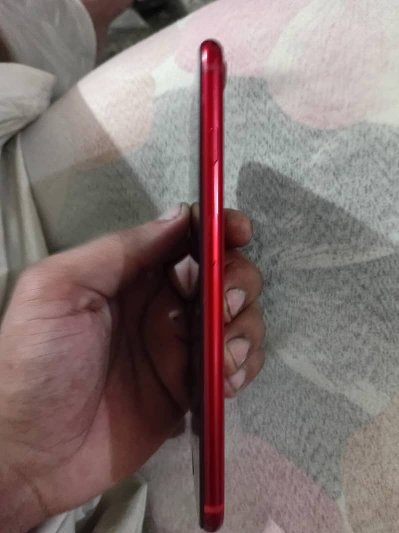Apple iPhone 8 Plus 2