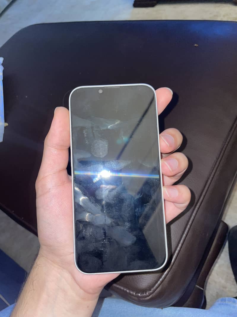 Iphone 16e jv 1