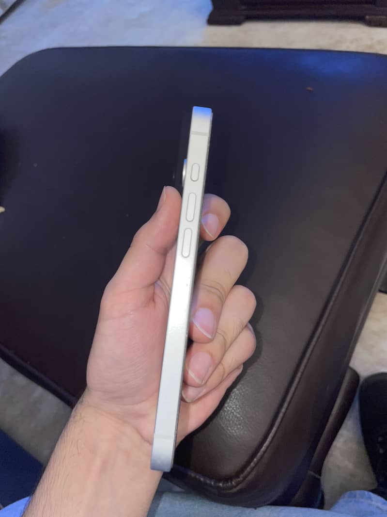 Iphone 16e jv 2