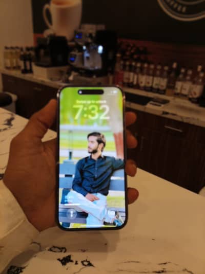 iPhone 14pro factory unlock 256