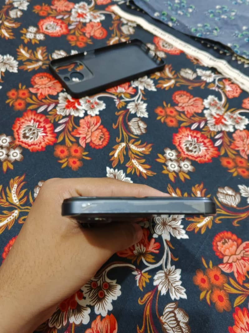 Realme note 70 4